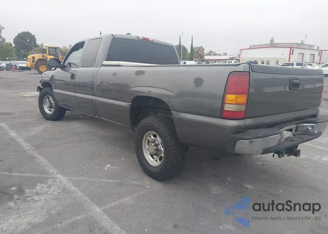 2000 Chevrolet Silverado 2500 Lt из США, поврежденный, VIN 1GCGC29U6YE302785